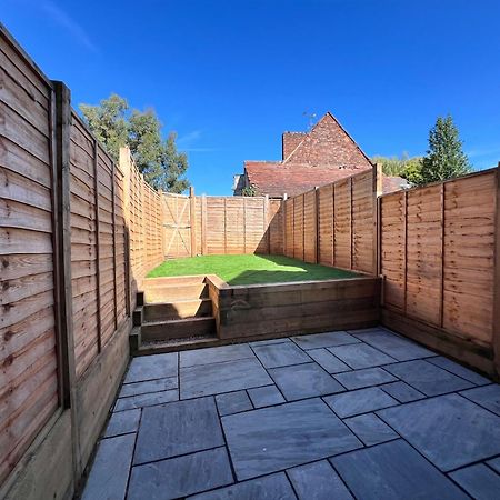 Two Bedroom Bridgnorth Bliss Esterno foto